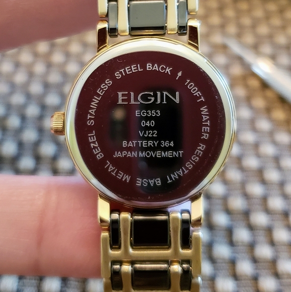 Elgin Women's EG353 Gold-Tone Black Ceramic Crystal Accented Watch. NWT. - Picture 8 of 13